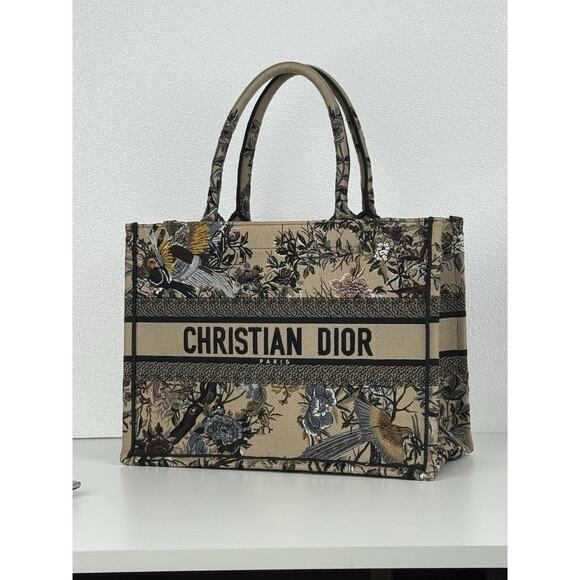 Christian Dior Canvas Embroidered Jardin D'Hiver Medium Book Tote Multicolor - Picture 1 of 16